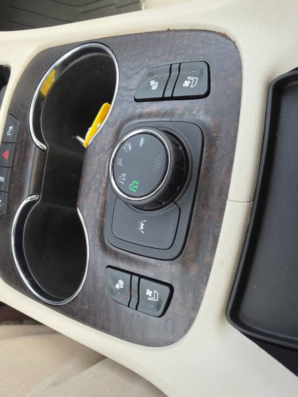 2020 GMC Acadia Denali - Photo 50