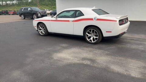 2016 Dodge Challenger SXT