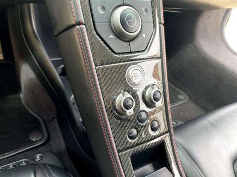 2012 McLaren MP4-12C