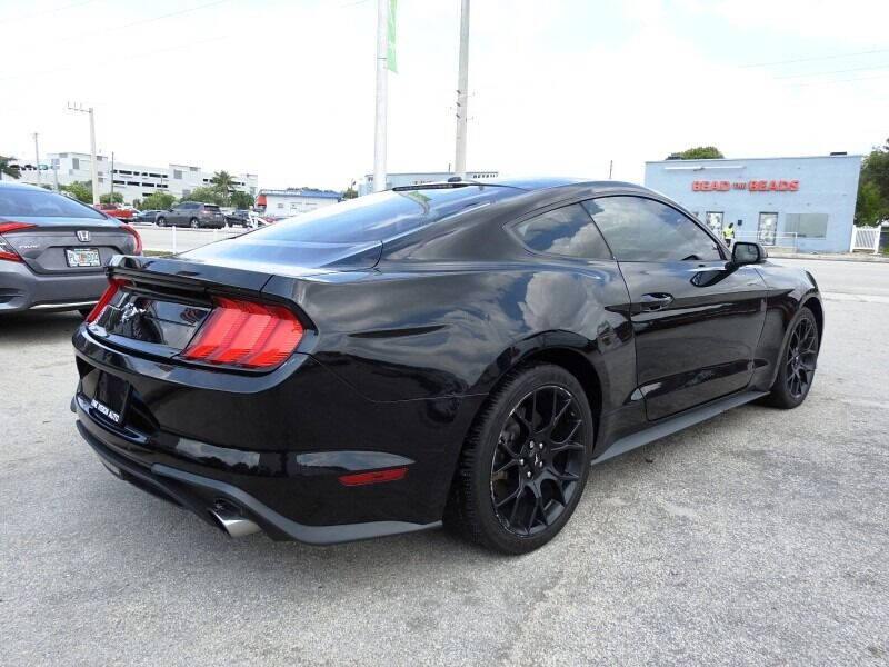 2018 FORD Mustang Coupe - $18,900