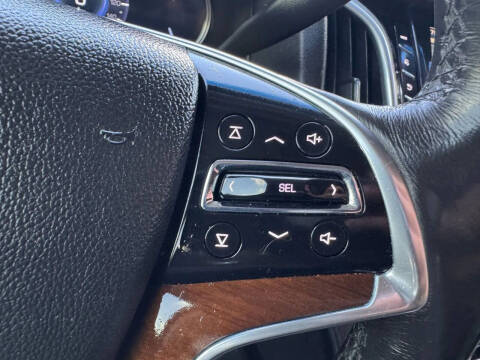 2018 Cadillac Escalade ESV Luxury