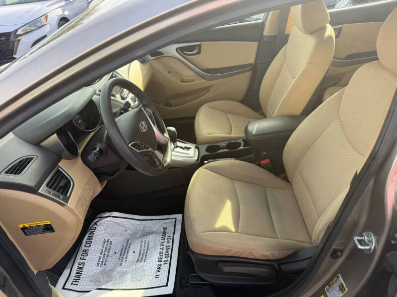 2012 Hyundai Elantra