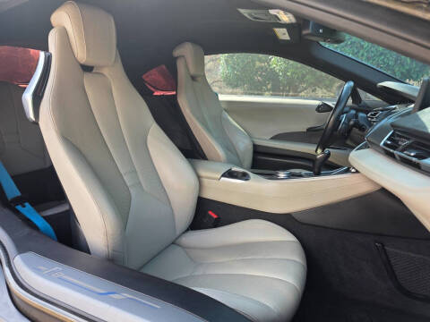 2015 BMW i8