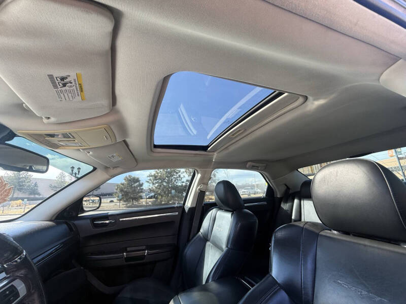 2010 Chrysler 300 SRT-8