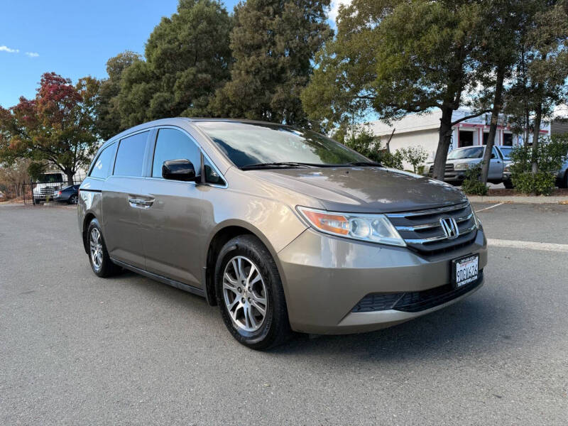 2011 Honda Odyssey EX-L photo 3