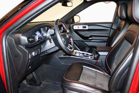 2022 Ford Explorer ST-Line