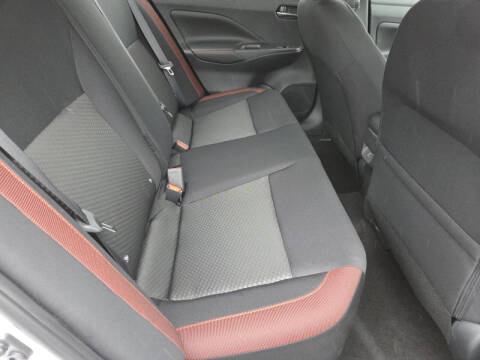 2025 Nissan Versa SR