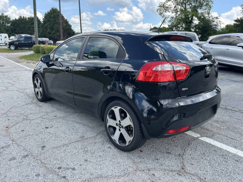 2012 Kia Rio 5-Door SX