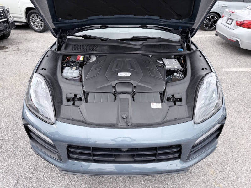 2019 Porsche Cayenne S