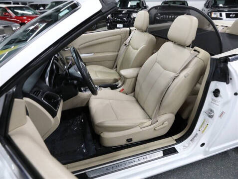 2013 Chrysler 200 Limited