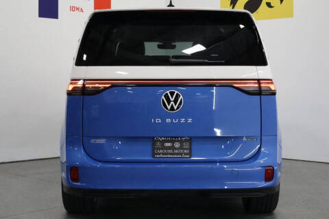 2025 Volkswagen ID. Buzz Pro S Plus 4Motion