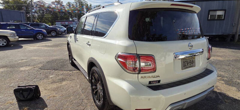 2017 Nissan Armada Platinum