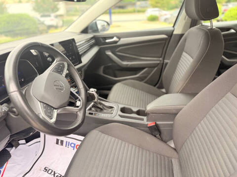 2025 Volkswagen Jetta S