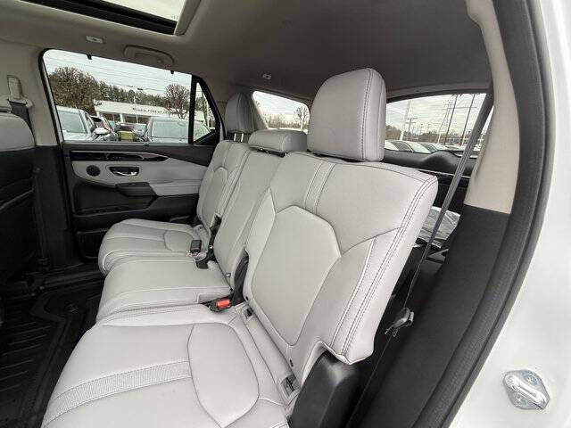 2025 Honda Pilot Touring