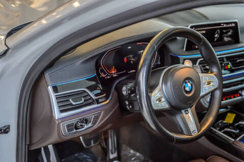 2020 BMW 7 Series 740i