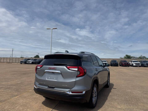 2024 GMC Terrain SLT