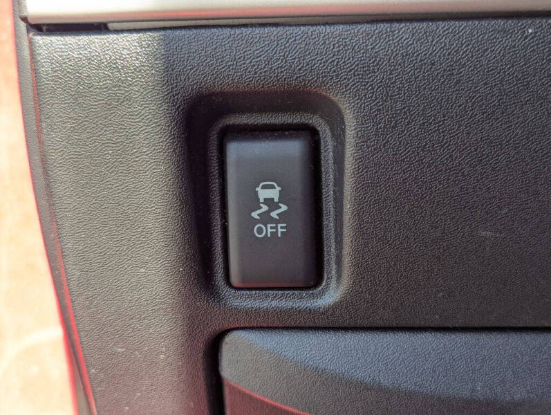 2012 Nissan Sentra 2.0 SR