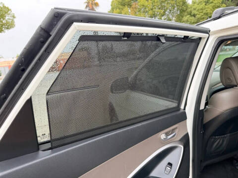 2019 Hyundai Santa Fe XL SE