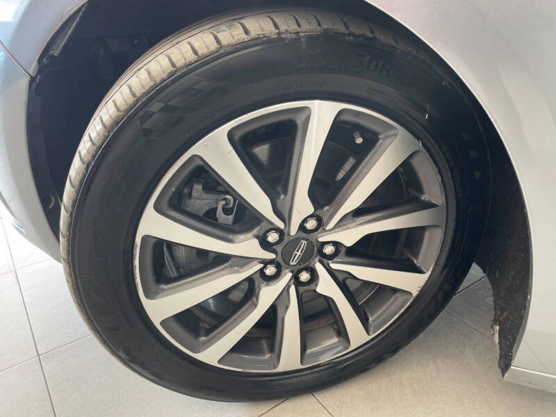 2020 Lincoln Continental Standard