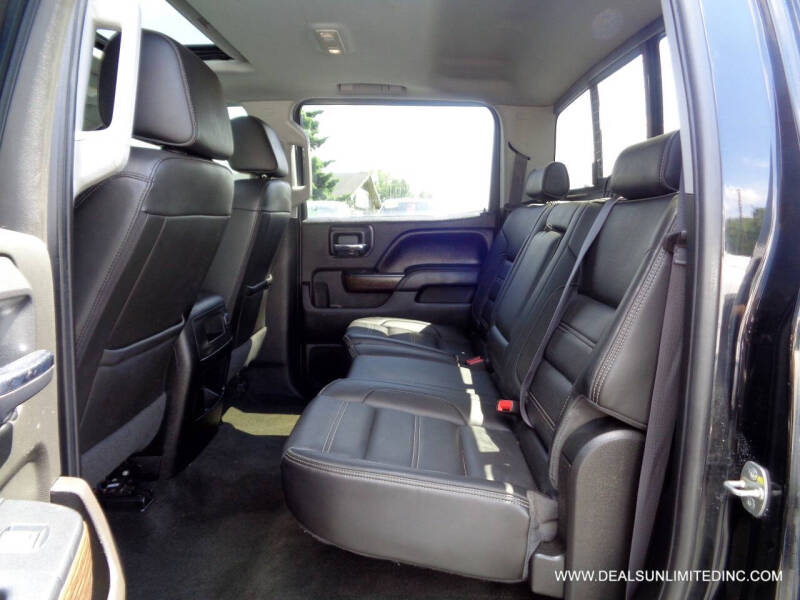 2017 GMC Sierra 2500HD Denali