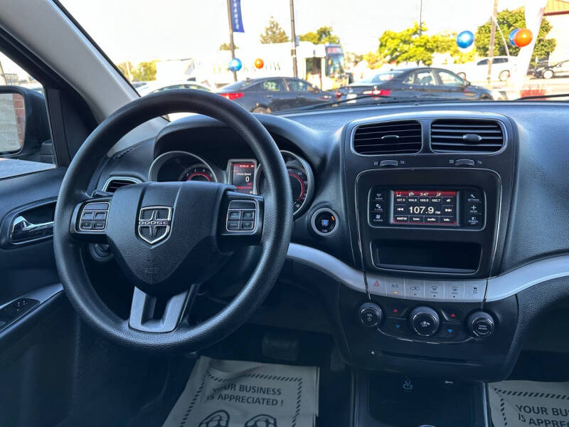 2018 Dodge Journey SE