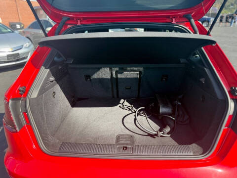 2016 Audi A3 Sportback e-tron 1.4T Premium