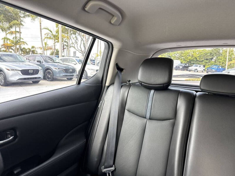 2020 Nissan LEAF SL PLUS