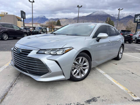 2021 Toyota Avalon Hybrid XLE