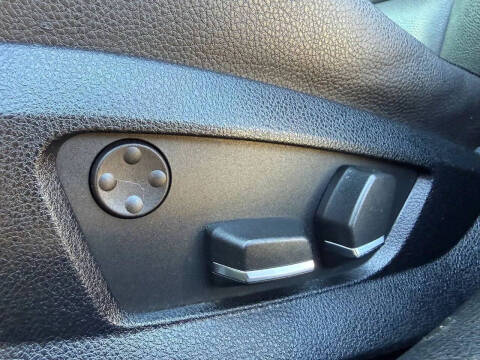 2013 BMW 5 Series 528i