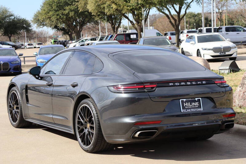 2017 Porsche Panamera