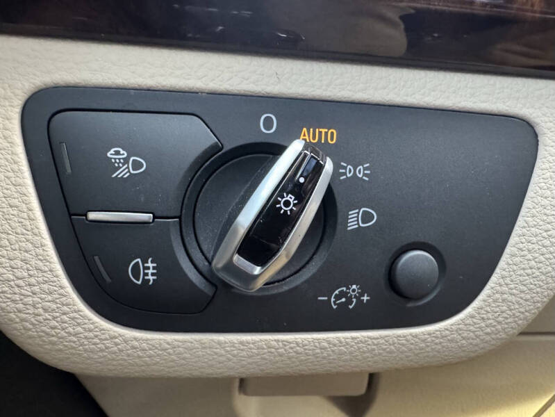 2018 Audi Q5 2.0T quattro Premium Plus