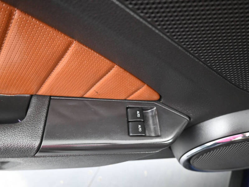2011 Ford Mustang