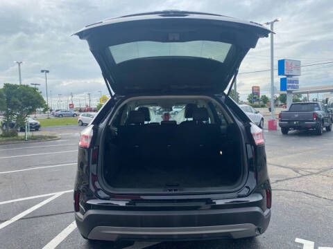 2021 Ford Edge SEL