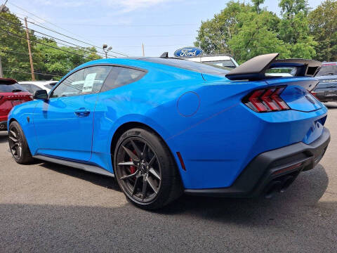 2025 Ford Mustang Dark Horse