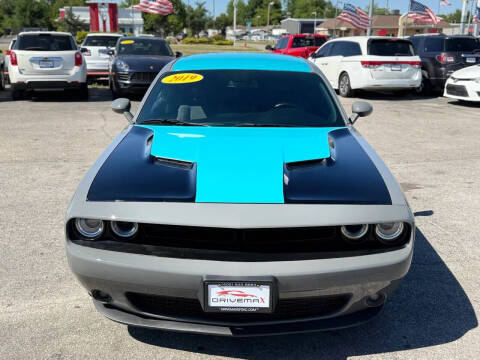 2019 Dodge Challenger SXT