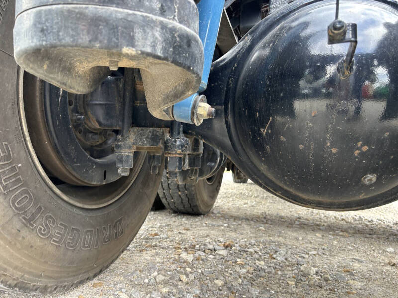 2020 Peterbilt 579 Road Tractor
