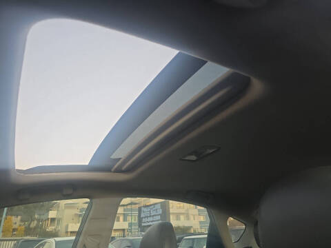 2010 Toyota Prius III