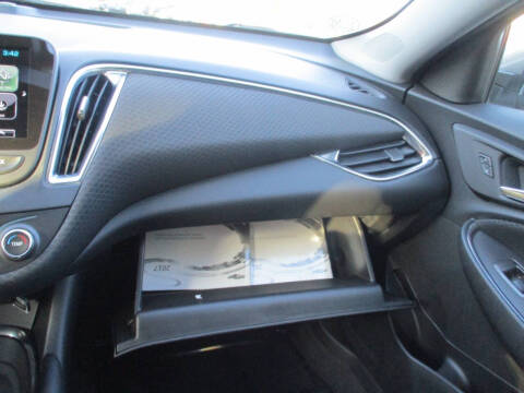 2017 Chevrolet Malibu LT