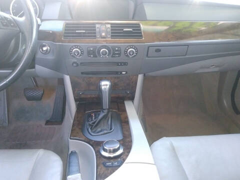 2007 BMW 5 Series 525i