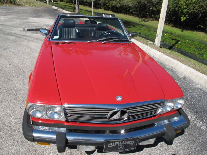 1986 Mercedes-Benz 560-Class 560 SL