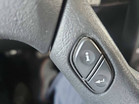 2005 HUMMER H2
