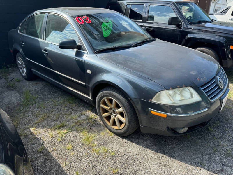 2004 Volkswagen Passat GLS photo 2