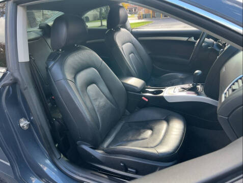 2011 Audi A5 2.0T quattro Premium Plus