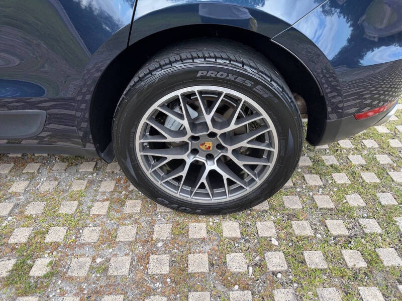 2017 Porsche Macan S