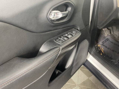 2017 Jeep Cherokee