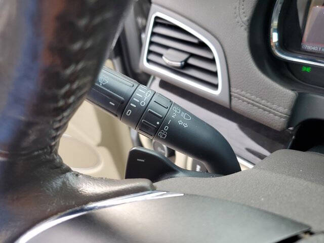 2018 Lincoln MKT Reserve