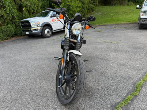2022 Harley-Davidson XL883N Iron 883