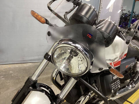 2023 Moto Guzzi V7 Special