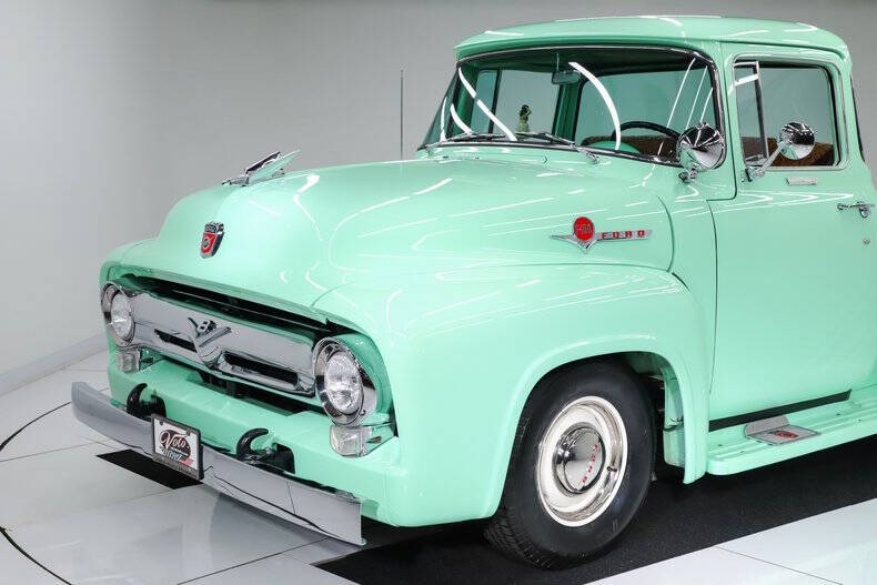 1956 Ford F-100