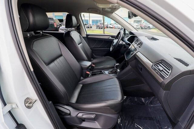 2022 Volkswagen Tiguan SE